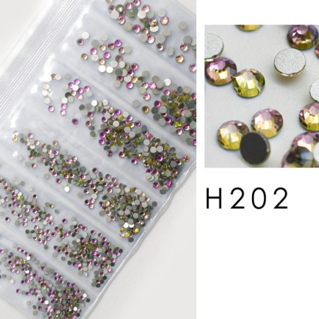Nail art and nail decorations: DECORATION CRYSTALS Strass H202 GLITTER AND Strass