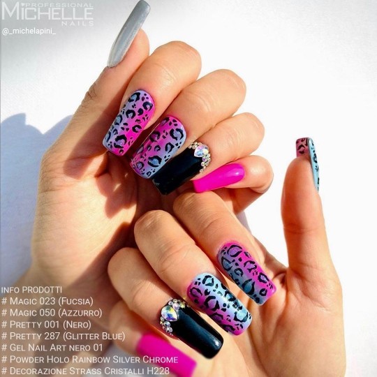 Pretty Polish Gel Soak Off Colour - 287 Azzurro Semicoprente Con Riflessi Viola 2