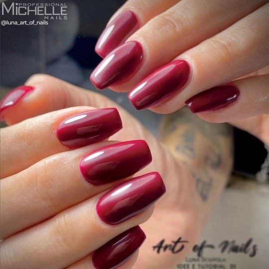 semi-permanent nail polish color Michellenails PRETTY Gel Semi-permanent Colour - 196 2