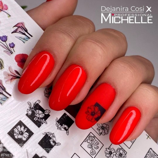 smalto semipermanente colore per unghie Michellenails PRETTY Gel Semipermanente Colour - 183 2