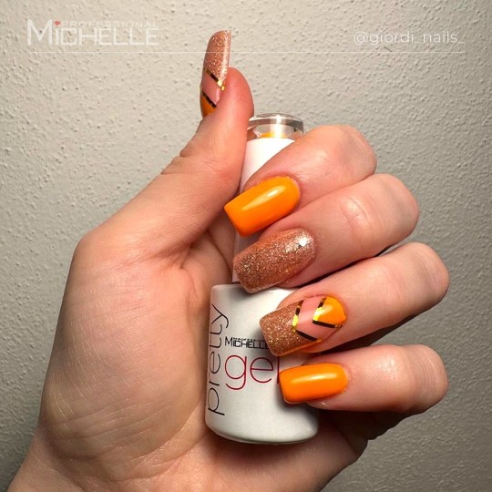 smalto semipermanente colore per unghie Michellenails PRETTY Gel Semipermanente Colour - 068 2