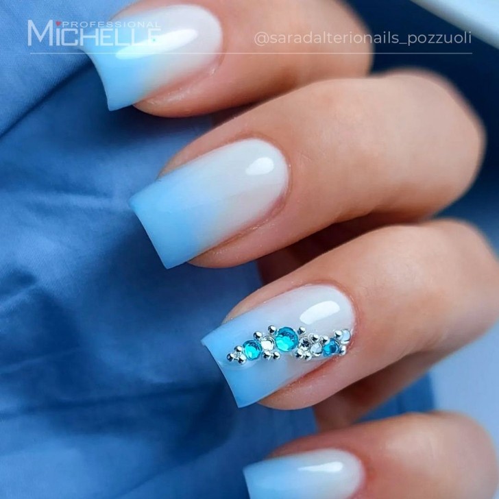 Decorazione Cristalli Strass H220 Azzurro Riflessi Blu