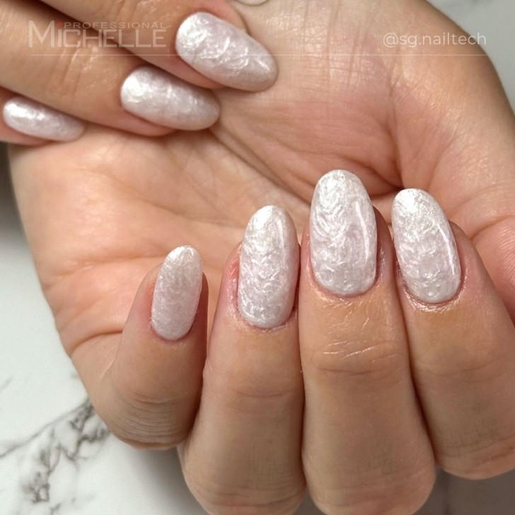 Perla Semi-permanent Nail Polish - 04