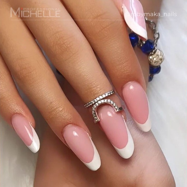 CUBE Semipermanente - White Snow 001