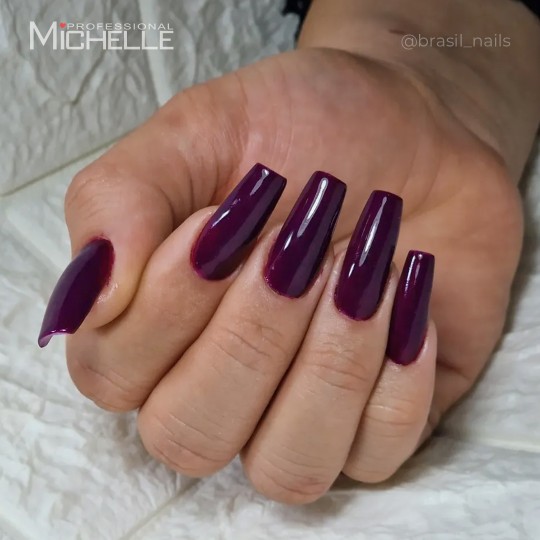 Vernis à ongles semi-permanent couleur Michellenails PRETTY Gel Semi-permanent Colour - 241 2